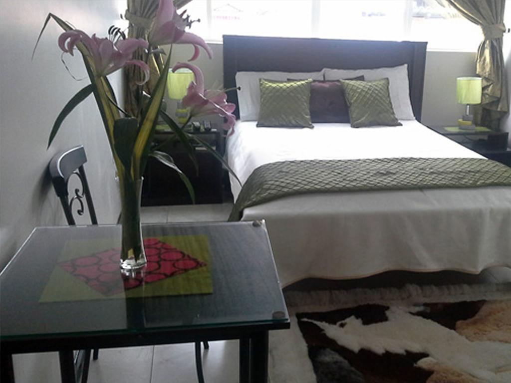Hotel Las Gardenias Cuenca Bagian luar foto