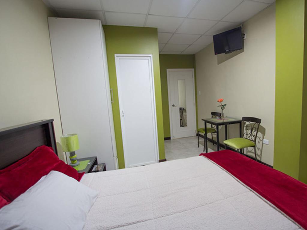 Hotel Las Gardenias Cuenca Bagian luar foto