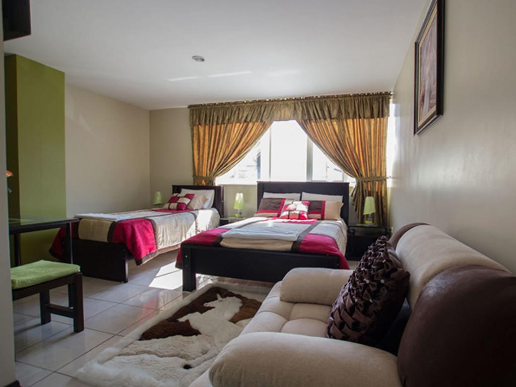Hotel Las Gardenias Cuenca Bagian luar foto