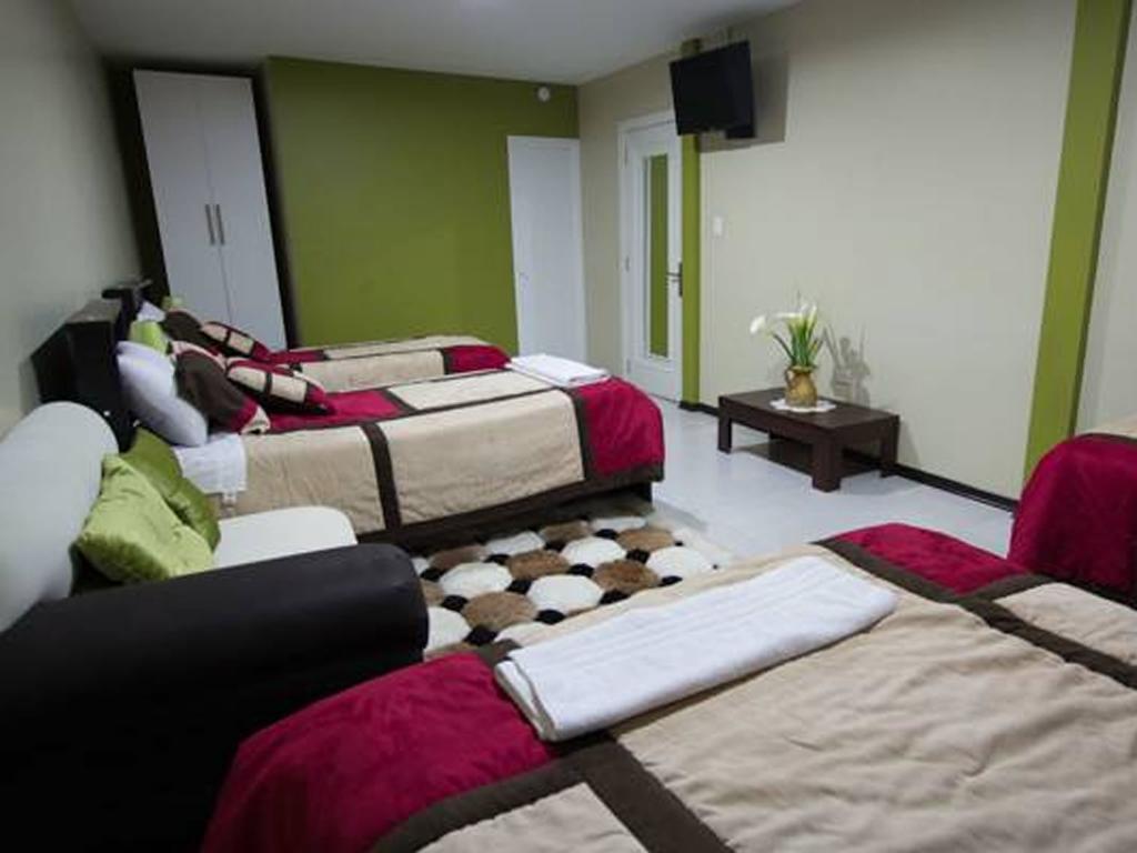 Hotel Las Gardenias Cuenca Bagian luar foto