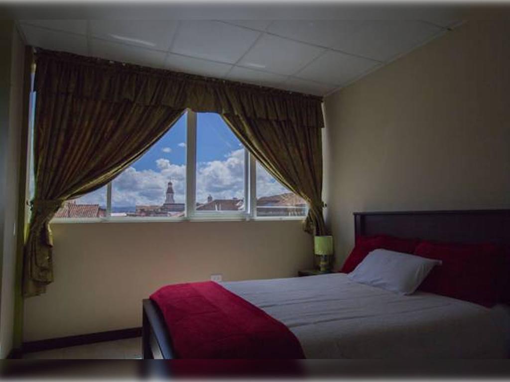 Hotel Las Gardenias Cuenca Bagian luar foto