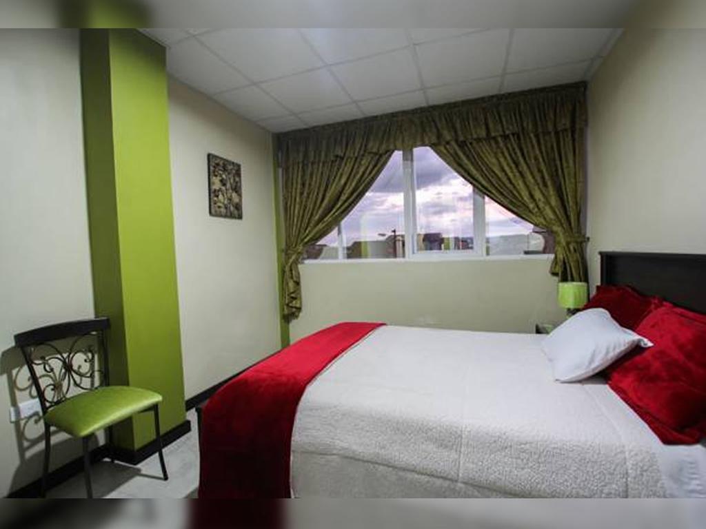 Hotel Las Gardenias Cuenca Bagian luar foto