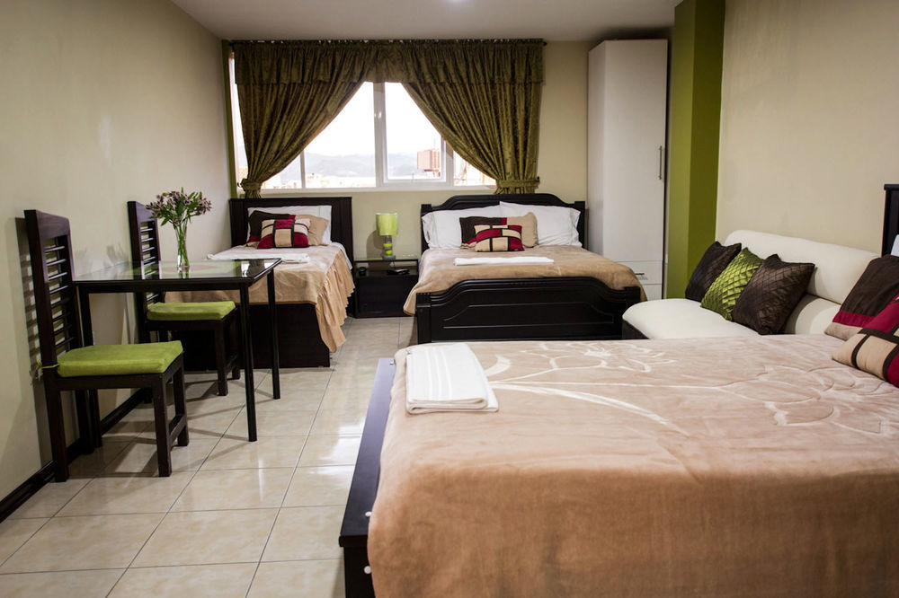 Hotel Las Gardenias Cuenca Bagian luar foto